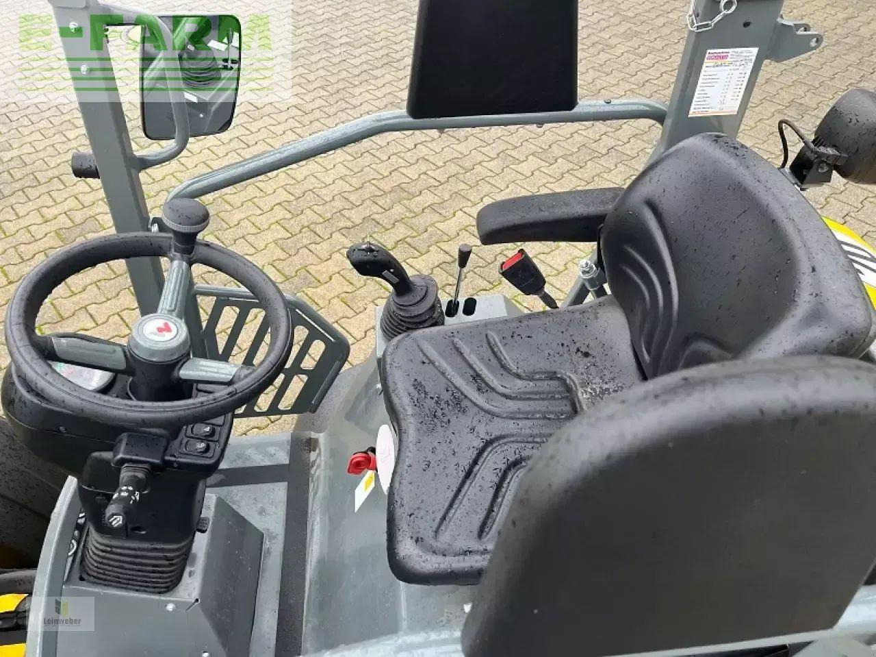 Neuson wl 20 - Mini rýpadlo: obrázek 5 Neuson wl 20 - Mini rýpadlo: obrázek 5