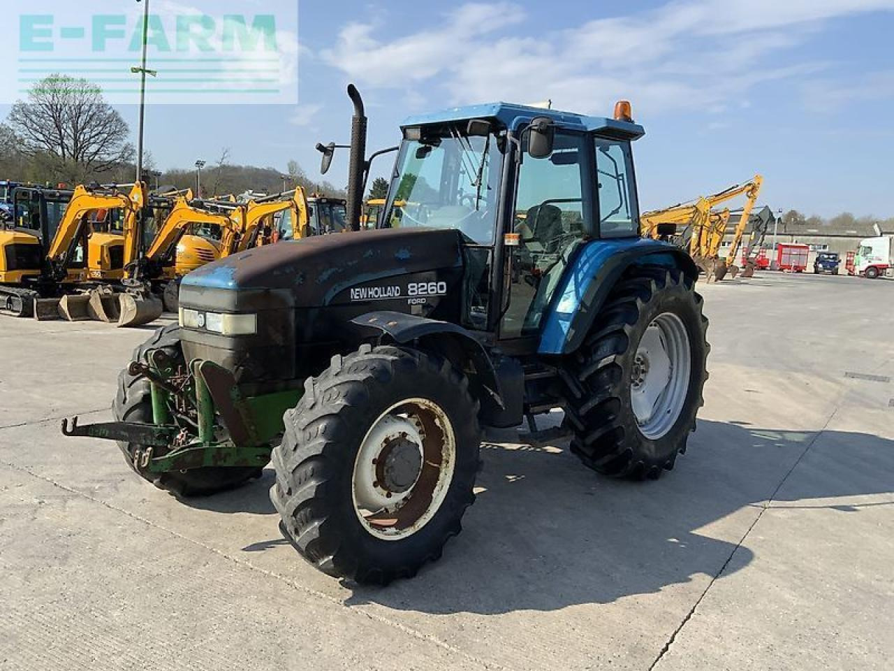 New Holland 8260 tractor (st22958) - Traktor: obrázek 4 New Holland 8260 tractor (st22958) - Traktor: obrázek 4