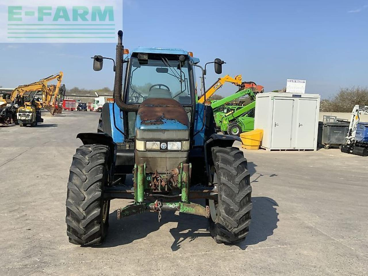 New Holland 8260 tractor (st22958) - Traktor: obrázek 3 New Holland 8260 tractor (st22958) - Traktor: obrázek 3