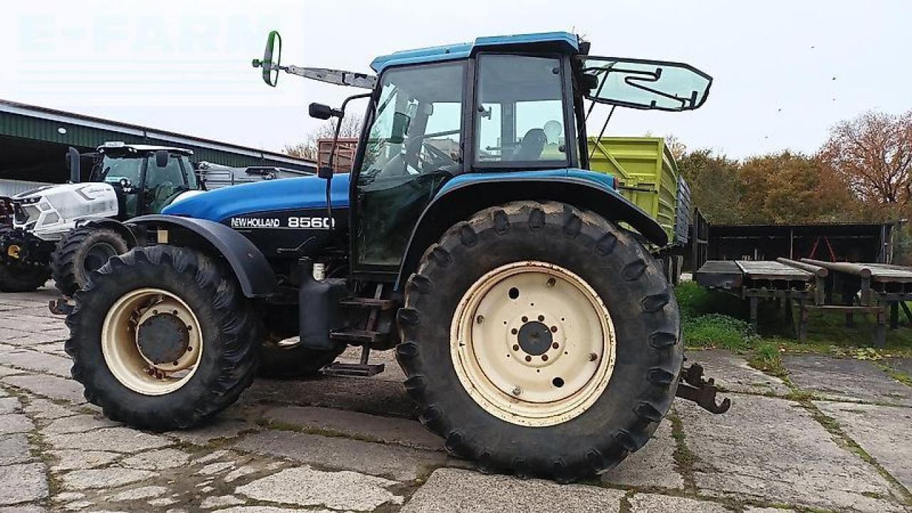 New Holland 8560 - Traktor: obrázek 1 New Holland 8560 - Traktor: obrázek 1
