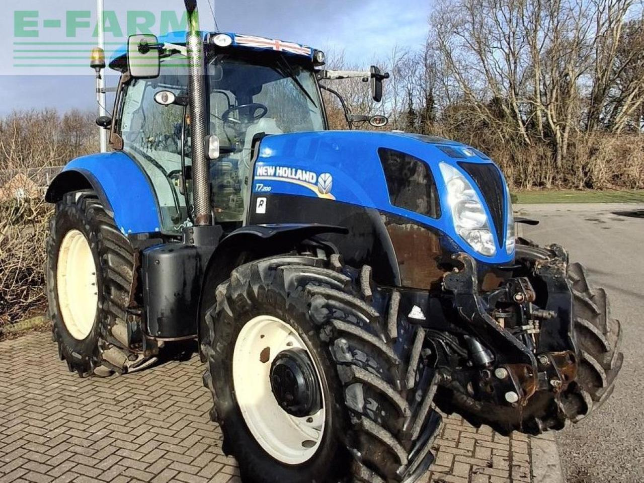 New Holland T7 200 - Traktor: obrázek 2 New Holland T7 200 - Traktor: obrázek 2