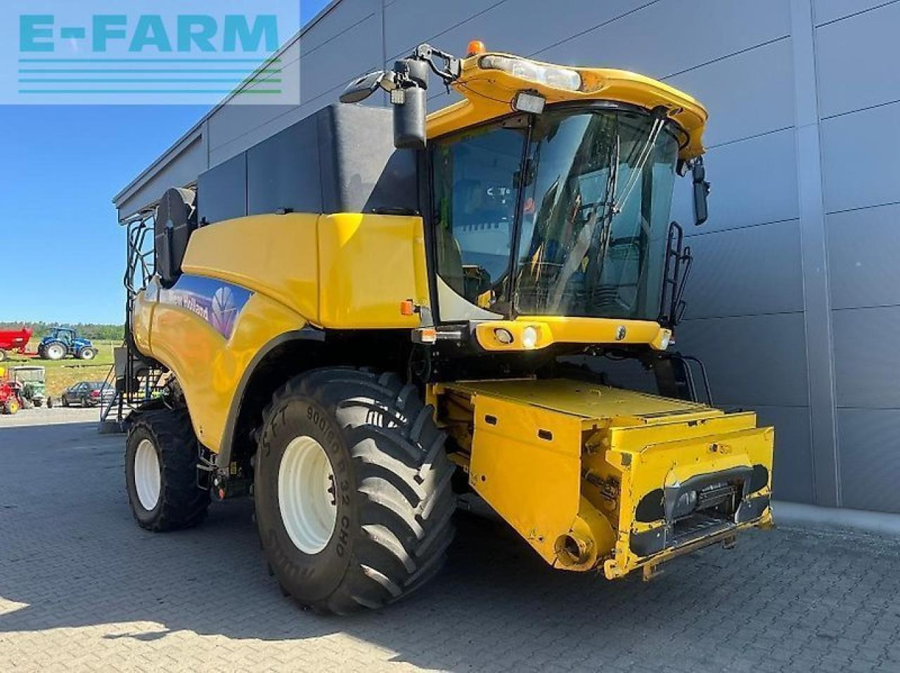 New Holland cr 9070 elevation - Sklízecí mlátička: obrázek 1 New Holland cr 9070 elevation - Sklízecí mlátička: obrázek 1
