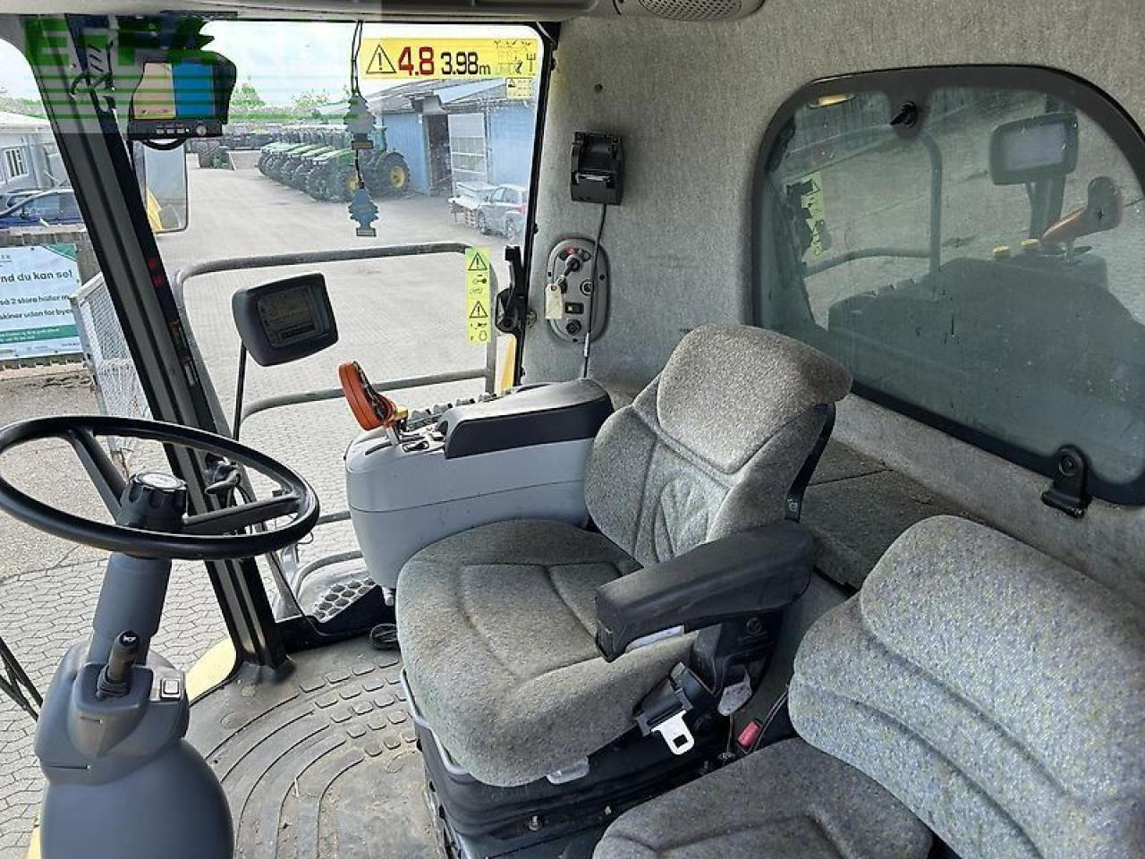 New Holland cr 980 - Sklízecí mlátička: obrázek 3 New Holland cr 980 - Sklízecí mlátička: obrázek 3