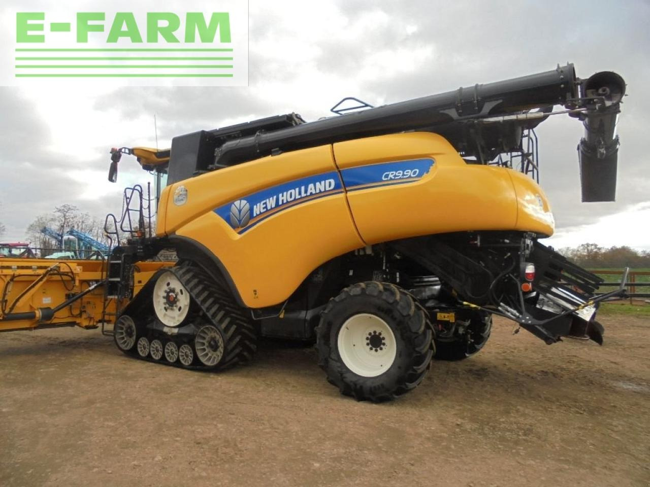 New Holland cr9.90 - Sklízecí mlátička: obrázek 3 New Holland cr9.90 - Sklízecí mlátička: obrázek 3