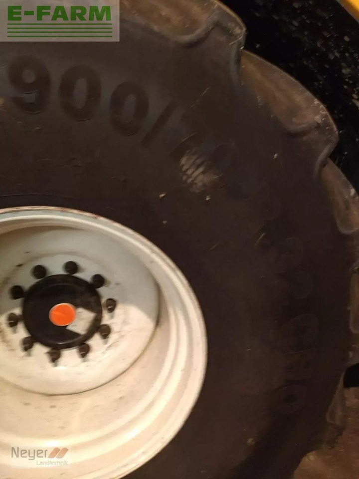 New Holland cr9070 elevation - Sklízecí mlátička: obrázek 3 New Holland cr9070 elevation - Sklízecí mlátička: obrázek 3