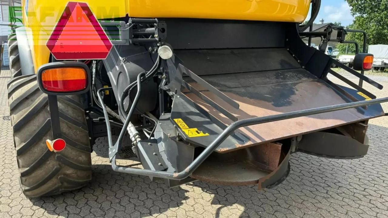 New Holland cr9090 cr9090 - Sklízecí mlátička: obrázek 5 New Holland cr9090 cr9090 - Sklízecí mlátička: obrázek 5