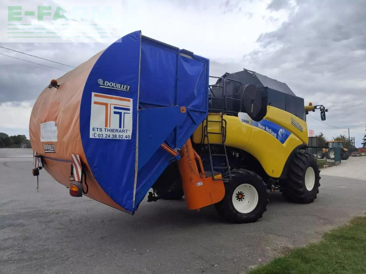 New Holland cr980z - Sklízecí mlátička: obrázek 3 New Holland cr980z - Sklízecí mlátička: obrázek 3