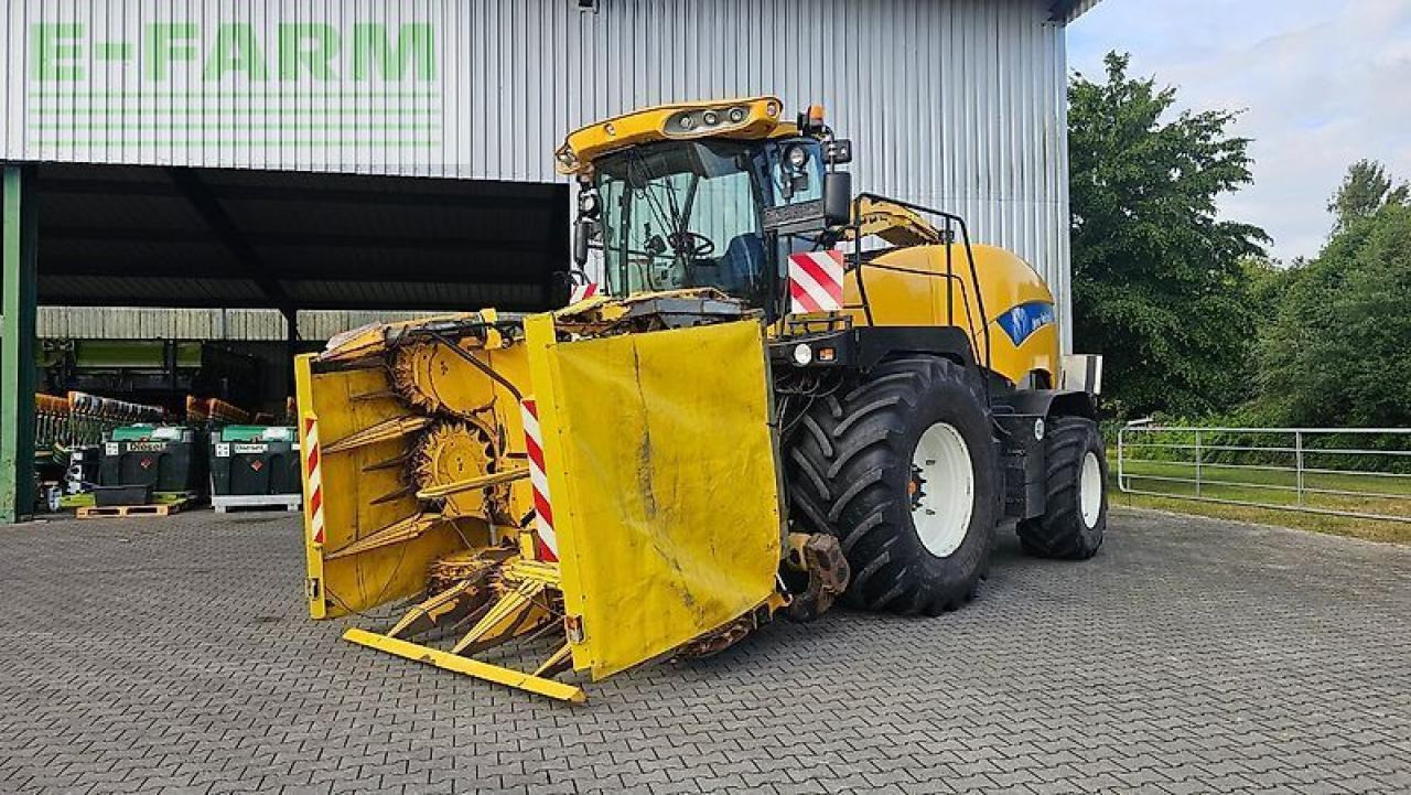New Holland fr 9050 - Sklízecí řezačka: obrázek 1 New Holland fr 9050 - Sklízecí řezačka: obrázek 1