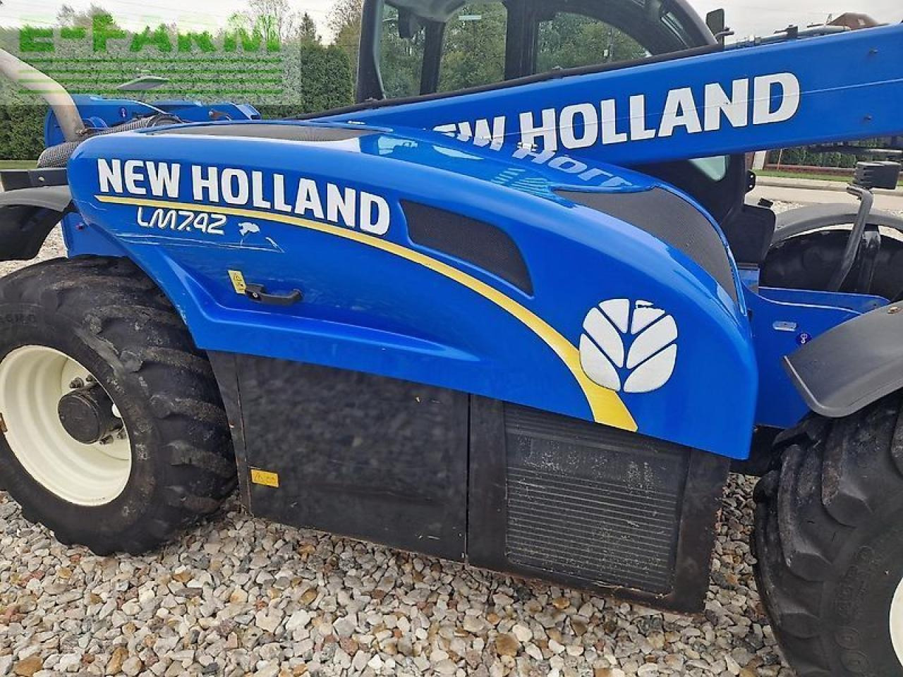 New Holland lm 7.42 - Kolový nakladač: obrázek 2 New Holland lm 7.42 - Kolový nakladač: obrázek 2
