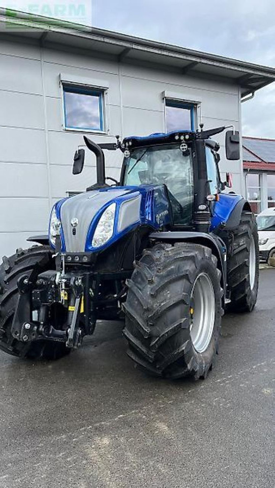 New Holland t 8.435 ac bp genesis auto command Genesis - Traktor: obrázek 3 New Holland t 8.435 ac bp genesis auto command Genesis - Traktor: obrázek 3
