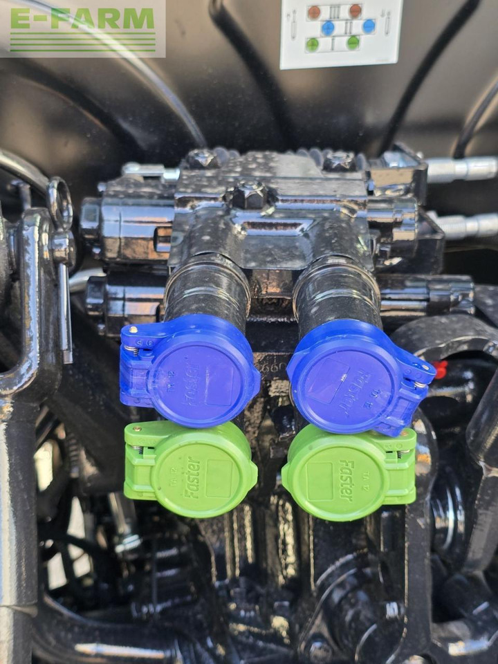 New Holland t4.55s stage v S - Traktor: obrázek 5 New Holland t4.55s stage v S - Traktor: obrázek 5