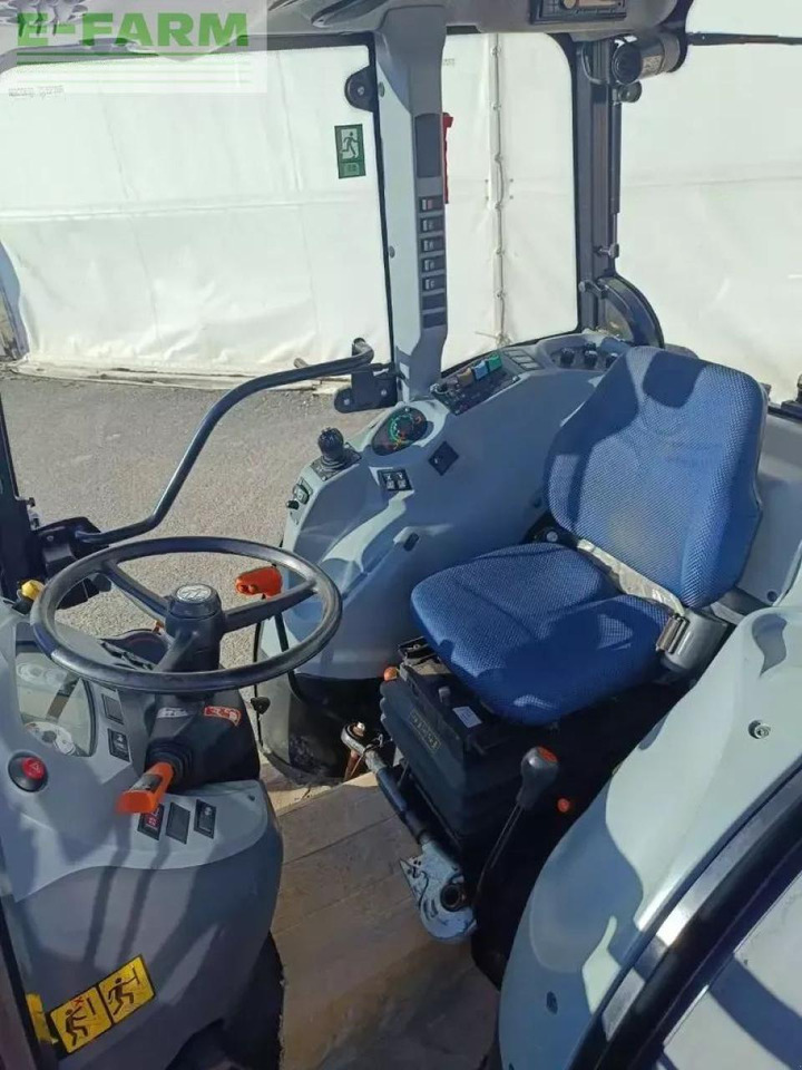 New Holland t4.80 f F - Traktor: obrázek 5 New Holland t4.80 f F - Traktor: obrázek 5