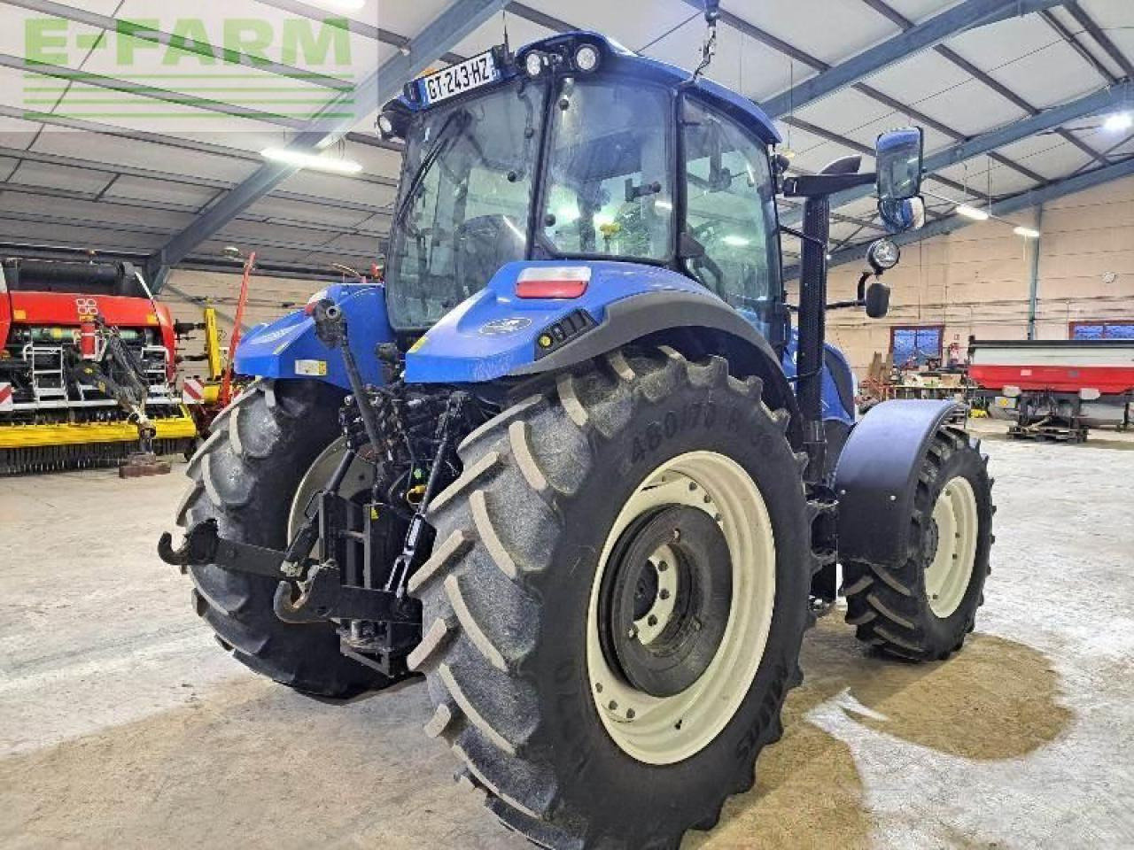 New Holland t5.110 - Traktor: obrázek 3 New Holland t5.110 - Traktor: obrázek 3