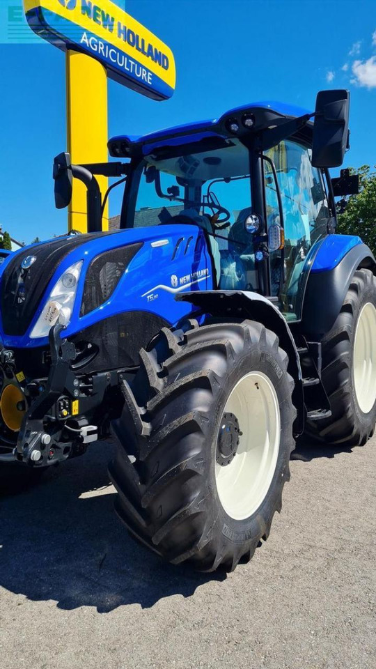 New Holland t5.110 dynamic command (stage v) - Traktor: obrázek 2 New Holland t5.110 dynamic command (stage v) - Traktor: obrázek 2