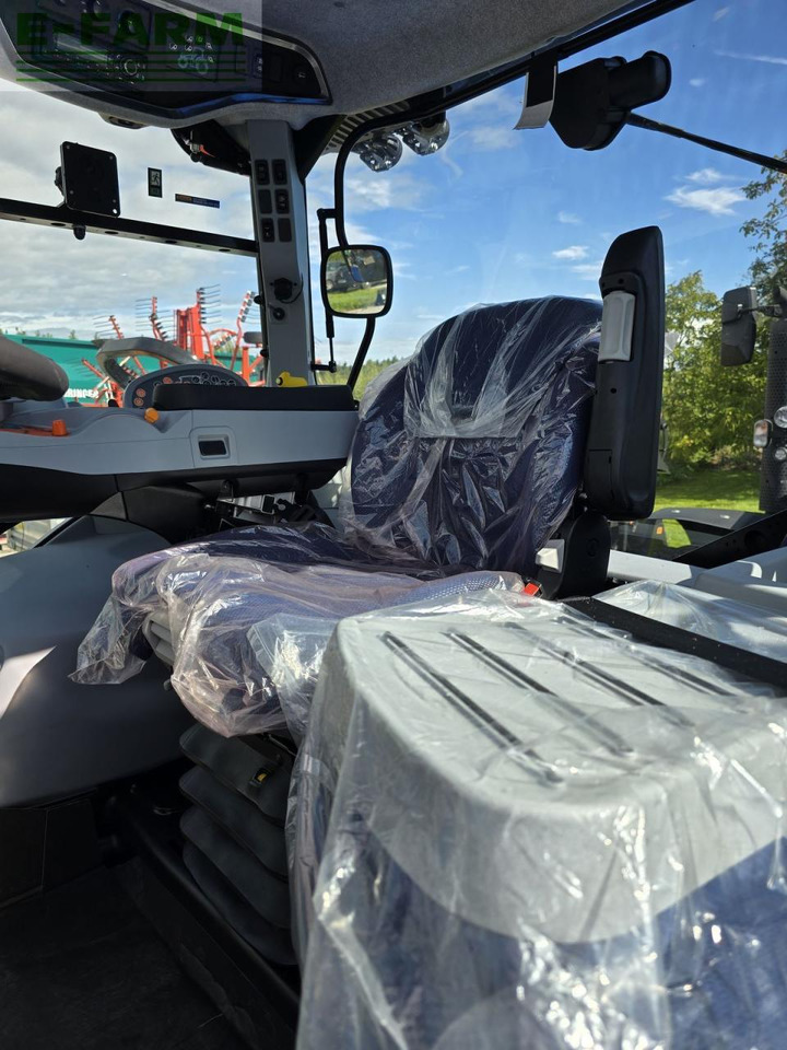 New Holland t5.110 dynamic command (stage v) - Traktor: obrázek 2 New Holland t5.110 dynamic command (stage v) - Traktor: obrázek 2