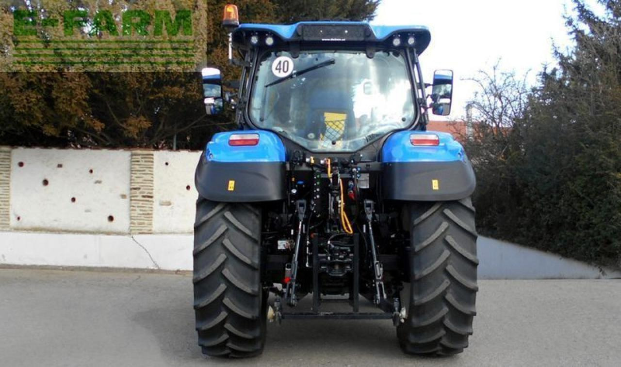 New Holland t5.110 dynamic command (stage v) - Traktor: obrázek 5 New Holland t5.110 dynamic command (stage v) - Traktor: obrázek 5