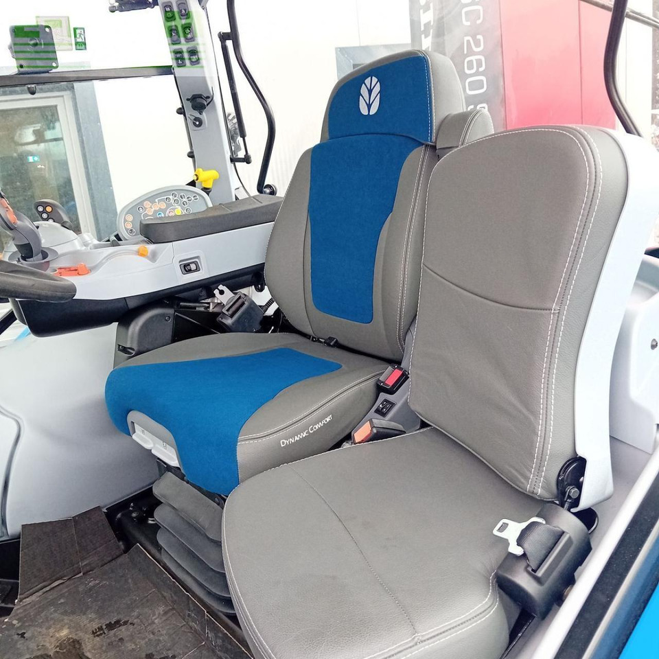 Traktor New Holland t5.120 dc/ac AC: obrázek 7