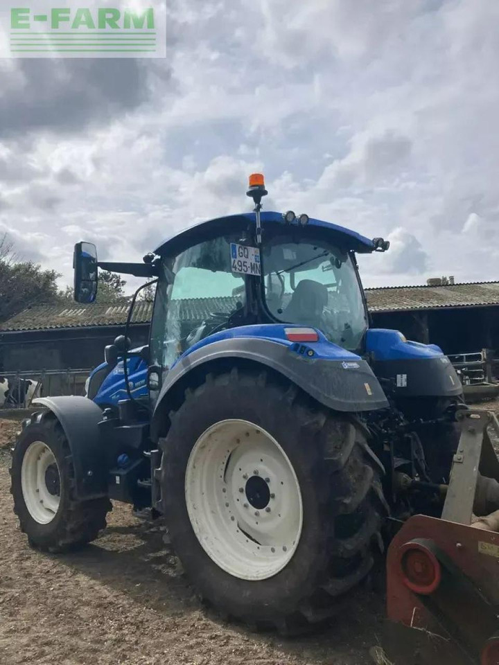 New Holland t5.120 dynamic command - Traktor: obrázek 2 New Holland t5.120 dynamic command - Traktor: obrázek 2