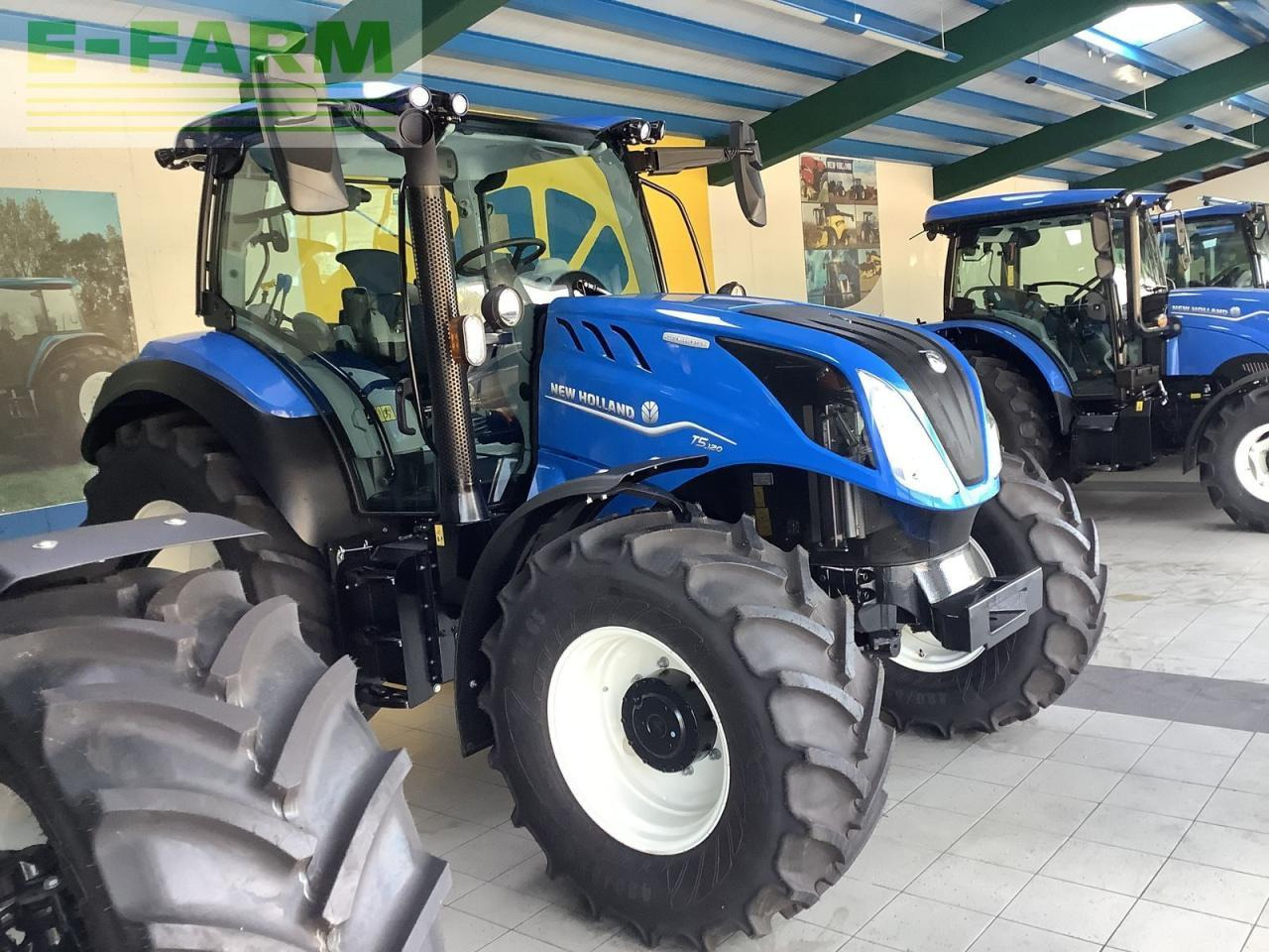 New Holland t5.120 dynamic command (stage v) - Traktor: obrázek 2 New Holland t5.120 dynamic command (stage v) - Traktor: obrázek 2