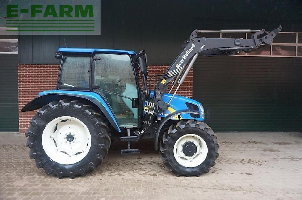 New Holland t5040 nur 860 std. - Traktor: obrázek 2 New Holland t5040 nur 860 std. - Traktor: obrázek 2