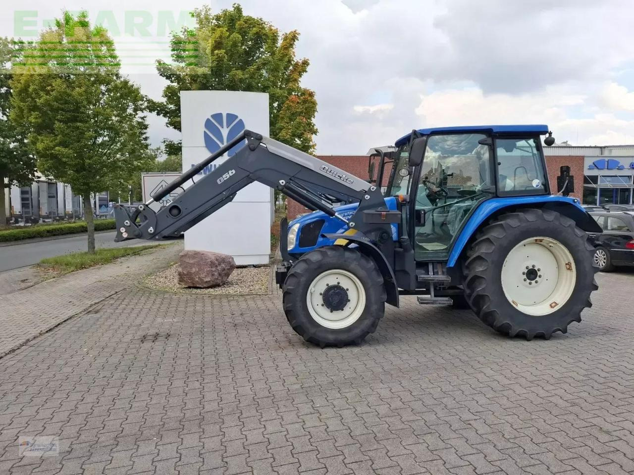 New Holland t5050 - Traktor: obrázek 2 New Holland t5050 - Traktor: obrázek 2