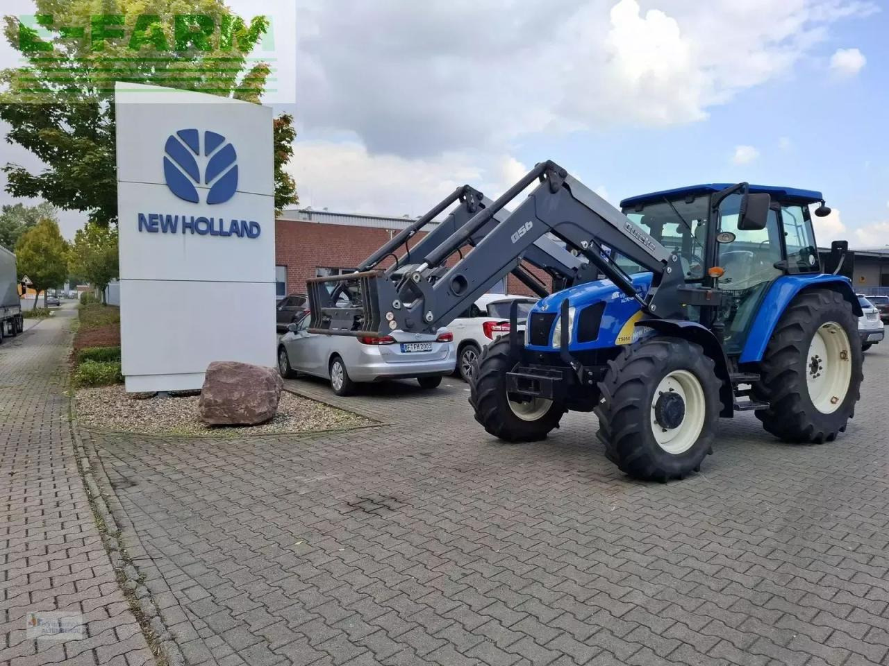 New Holland t5050 - Traktor: obrázek 3 New Holland t5050 - Traktor: obrázek 3