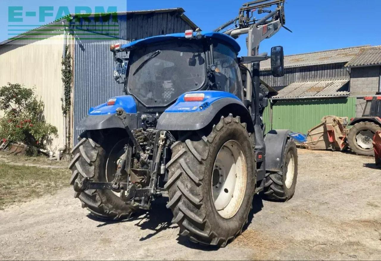New Holland t6.125 electrocommand t4b - Traktor: obrázek 1 New Holland t6.125 electrocommand t4b - Traktor: obrázek 1