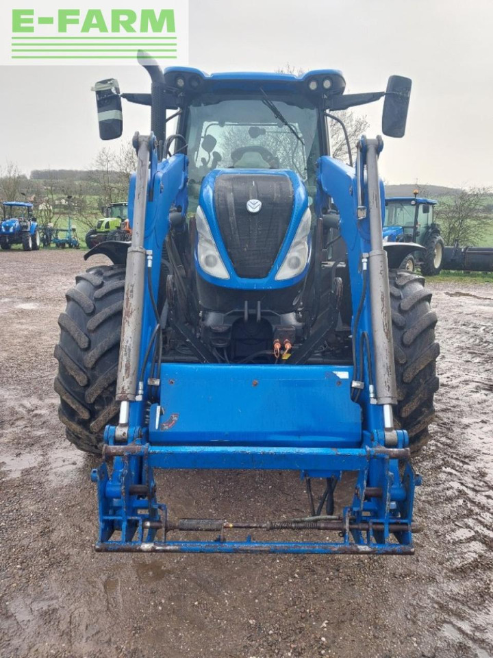 New Holland t6.155 - Traktor: obrázek 3 New Holland t6.155 - Traktor: obrázek 3