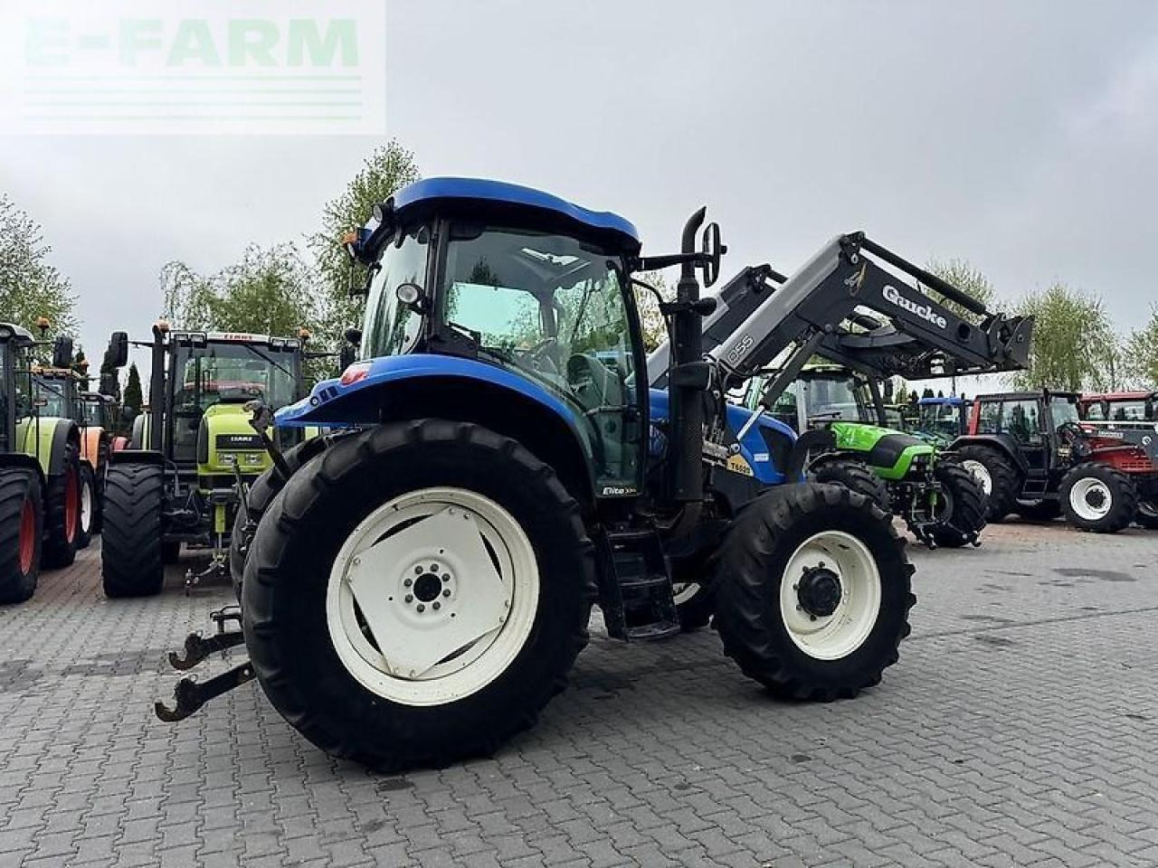 New Holland t6020 elite + quicke q55 Elite - Traktor: obrázek 5 New Holland t6020 elite + quicke q55 Elite - Traktor: obrázek 5