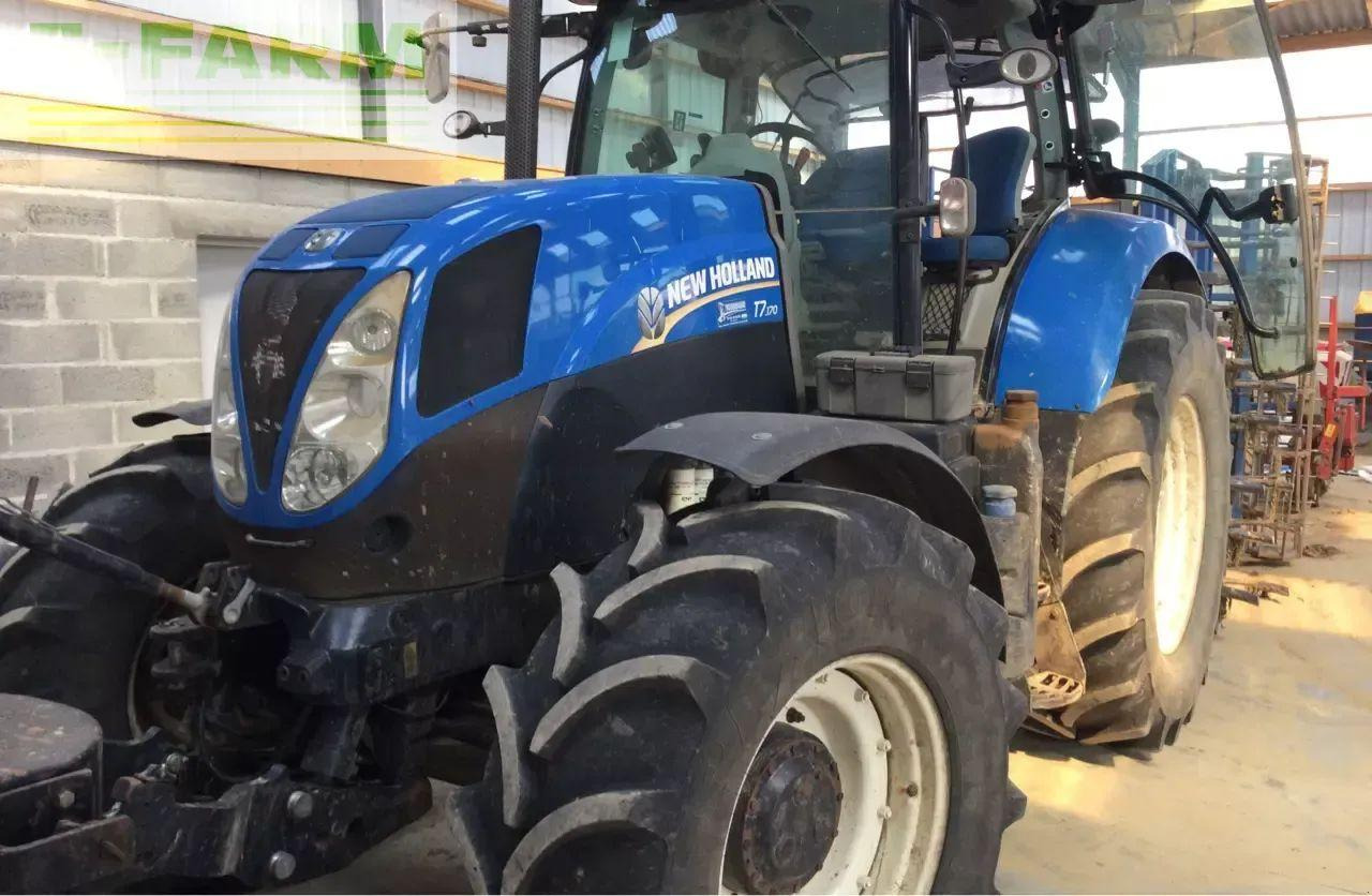 New Holland t7 170 - Traktor: obrázek 1 New Holland t7 170 - Traktor: obrázek 1