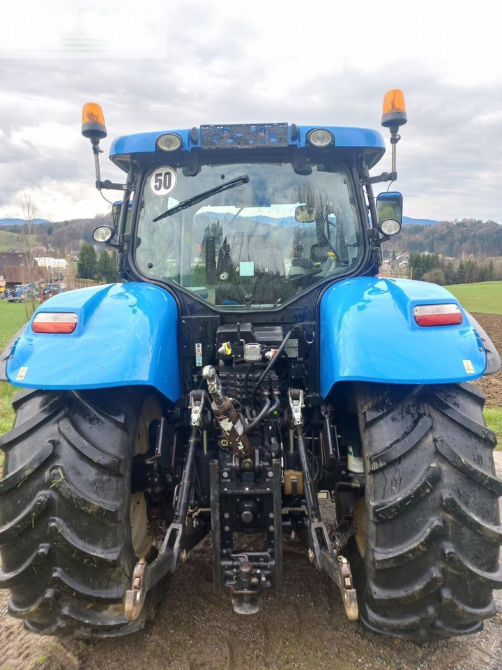 New Holland t7.185 auto command - Traktor: obrázek 5 New Holland t7.185 auto command - Traktor: obrázek 5