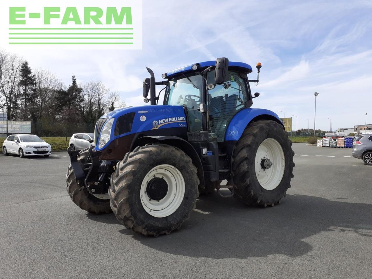 New Holland t7 200 - Traktor: obrázek 4 New Holland t7 200 - Traktor: obrázek 4