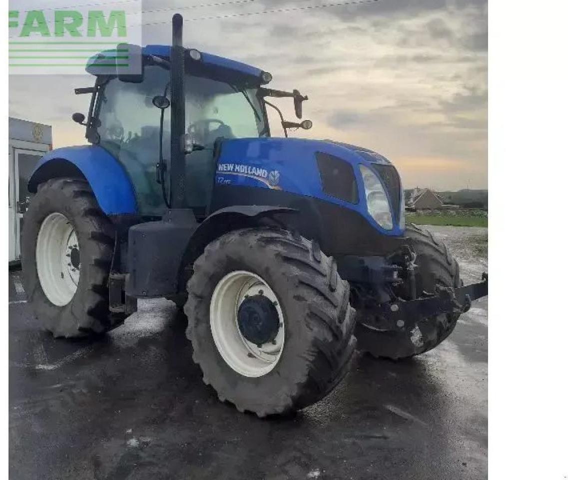 New Holland t7.200 r c clas. - Traktor: obrázek 2 New Holland t7.200 r c clas. - Traktor: obrázek 2
