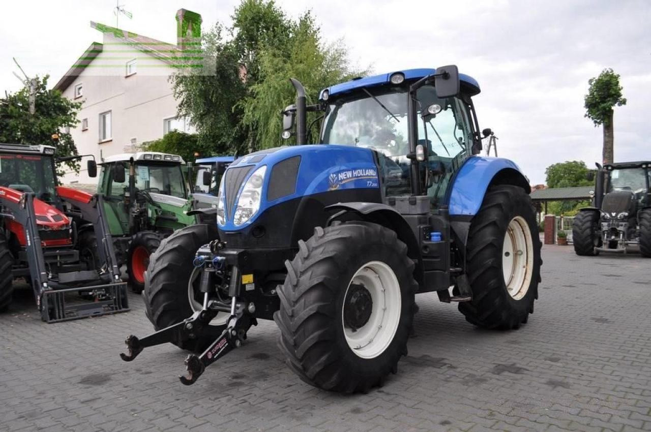 New Holland t7.200 rangecommand / price with tax / - Traktor: obrázek 1 New Holland t7.200 rangecommand / price with tax / - Traktor: obrázek 1