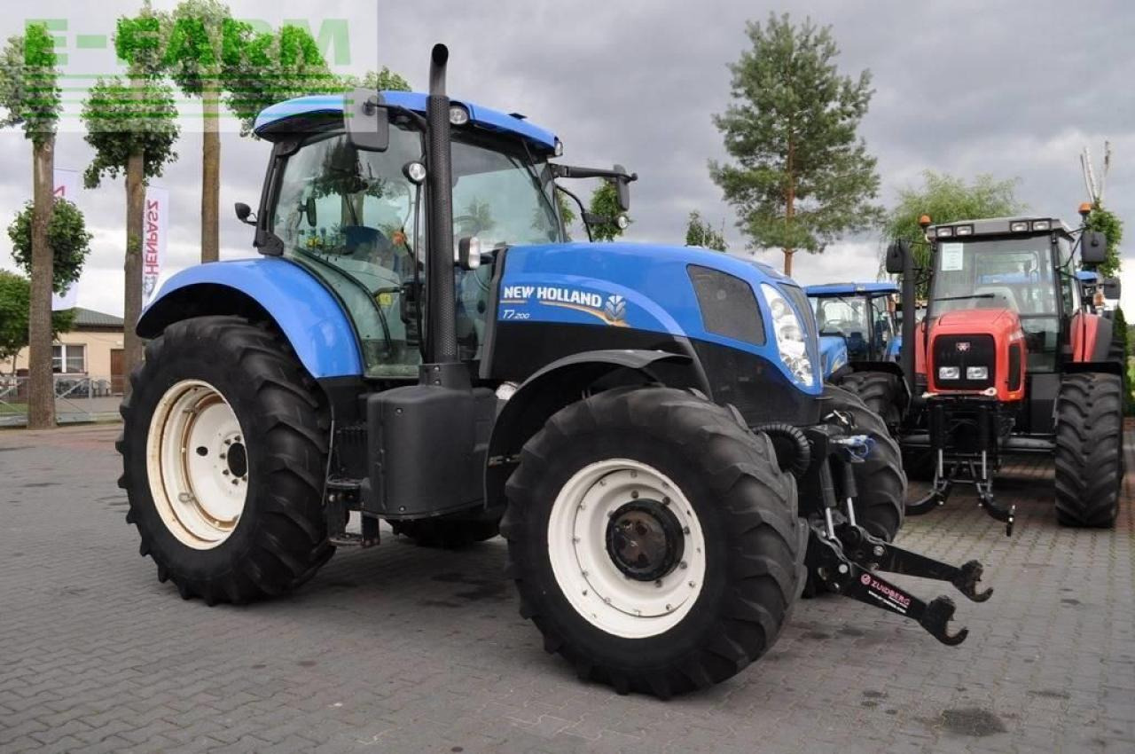 New Holland t7.200 rangecommand / price with tax / - Traktor: obrázek 3 New Holland t7.200 rangecommand / price with tax / - Traktor: obrázek 3