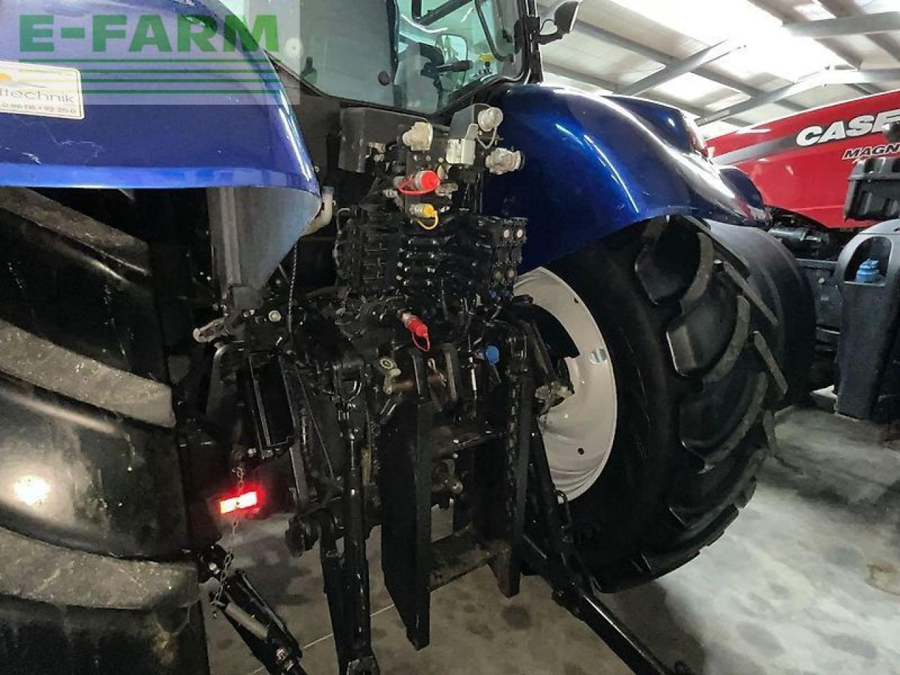 New Holland t7.210 - Traktor: obrázek 3 New Holland t7.210 - Traktor: obrázek 3