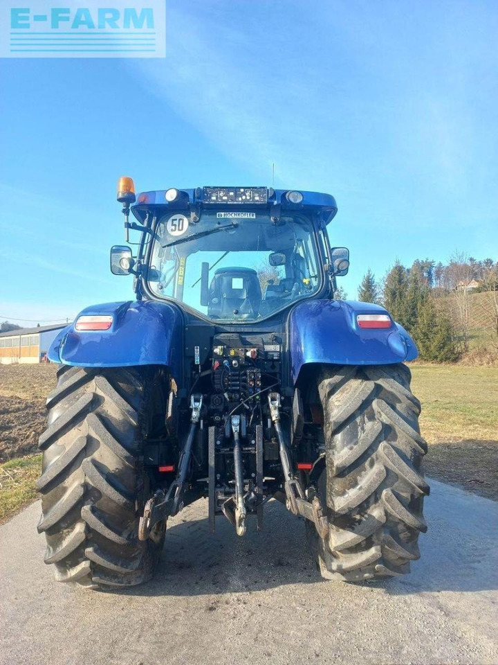 New Holland t7.210 auto command - Traktor: obrázek 4 New Holland t7.210 auto command - Traktor: obrázek 4