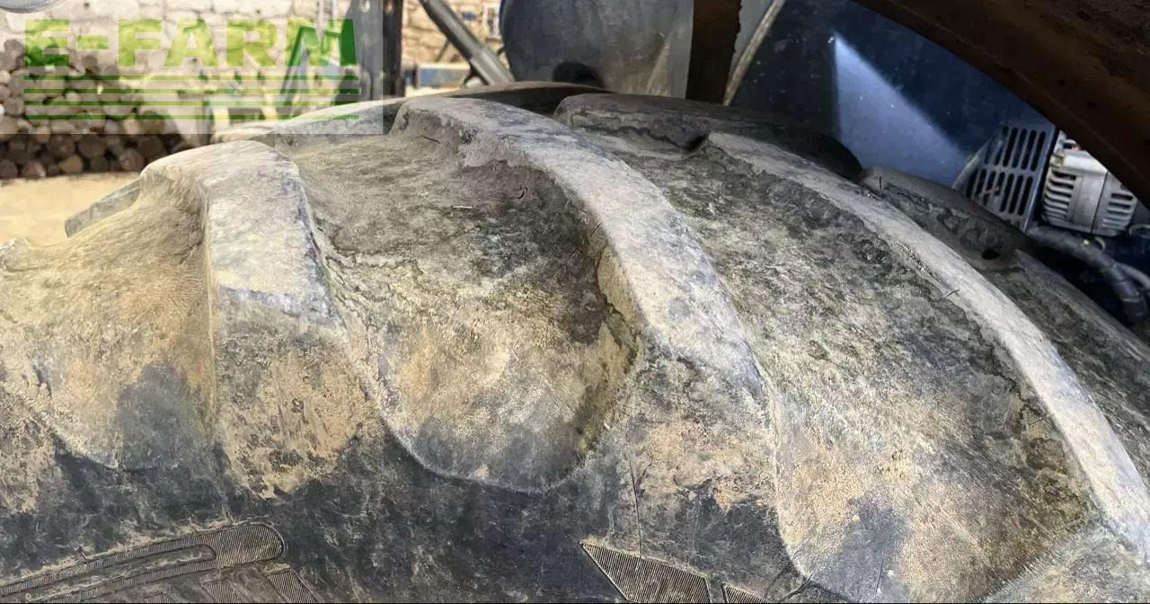 New Holland t7.220 sw - Traktor: obrázek 5 New Holland t7.220 sw - Traktor: obrázek 5