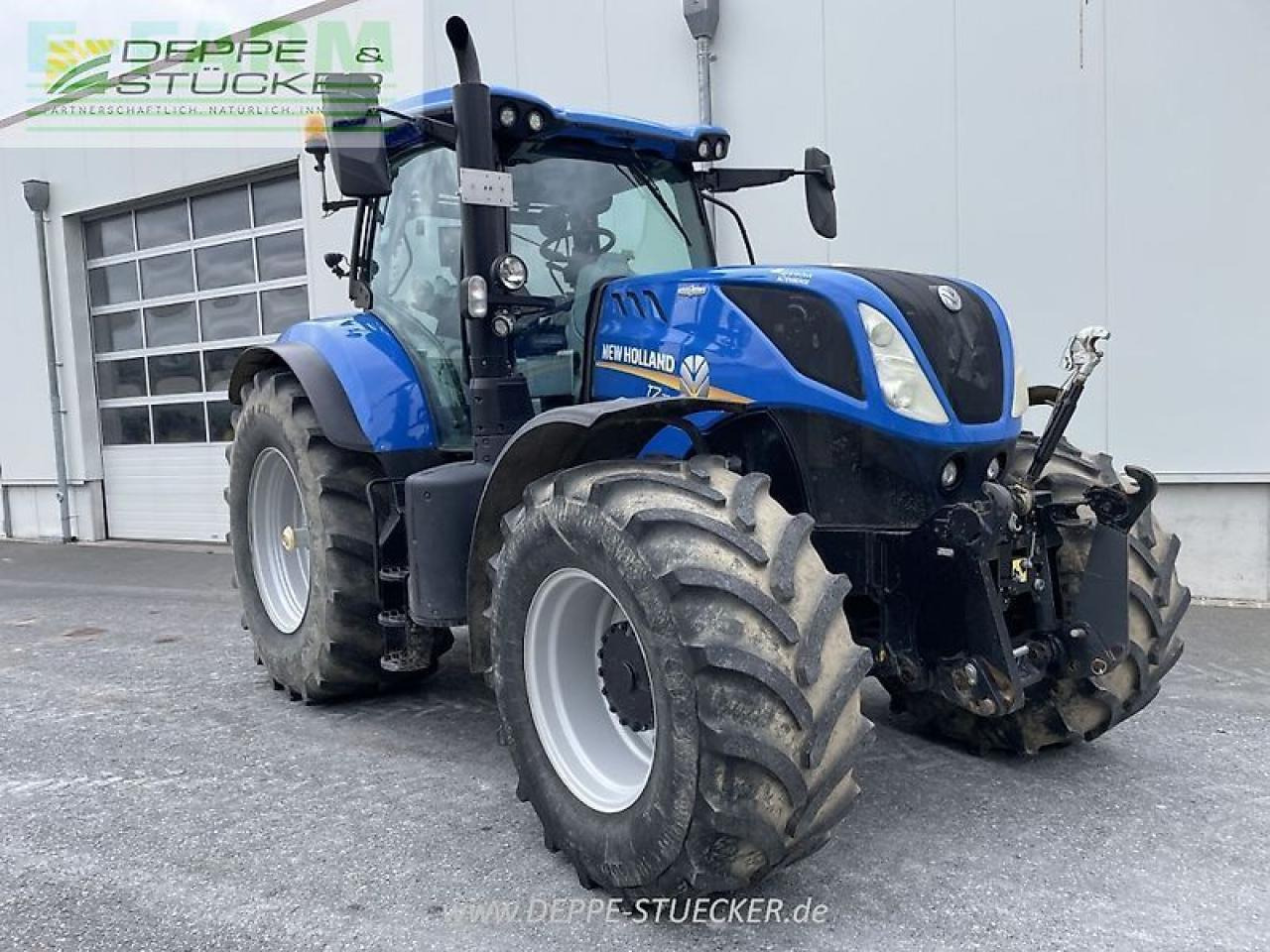 New Holland t7.230 - Traktor: obrázek 4 New Holland t7.230 - Traktor: obrázek 4