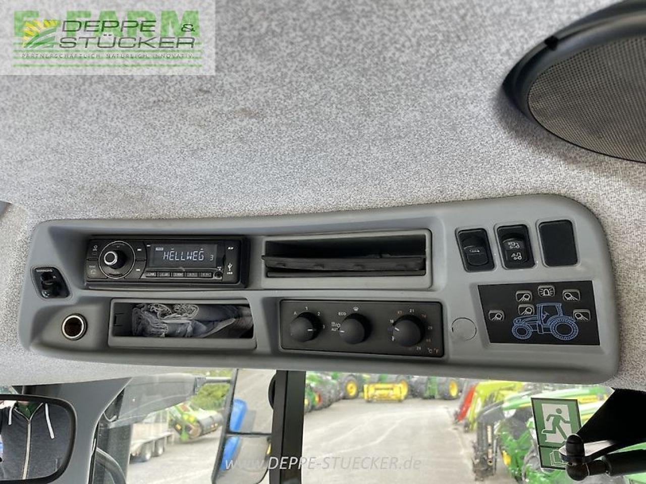 New Holland t7.230 - Traktor: obrázek 2 New Holland t7.230 - Traktor: obrázek 2