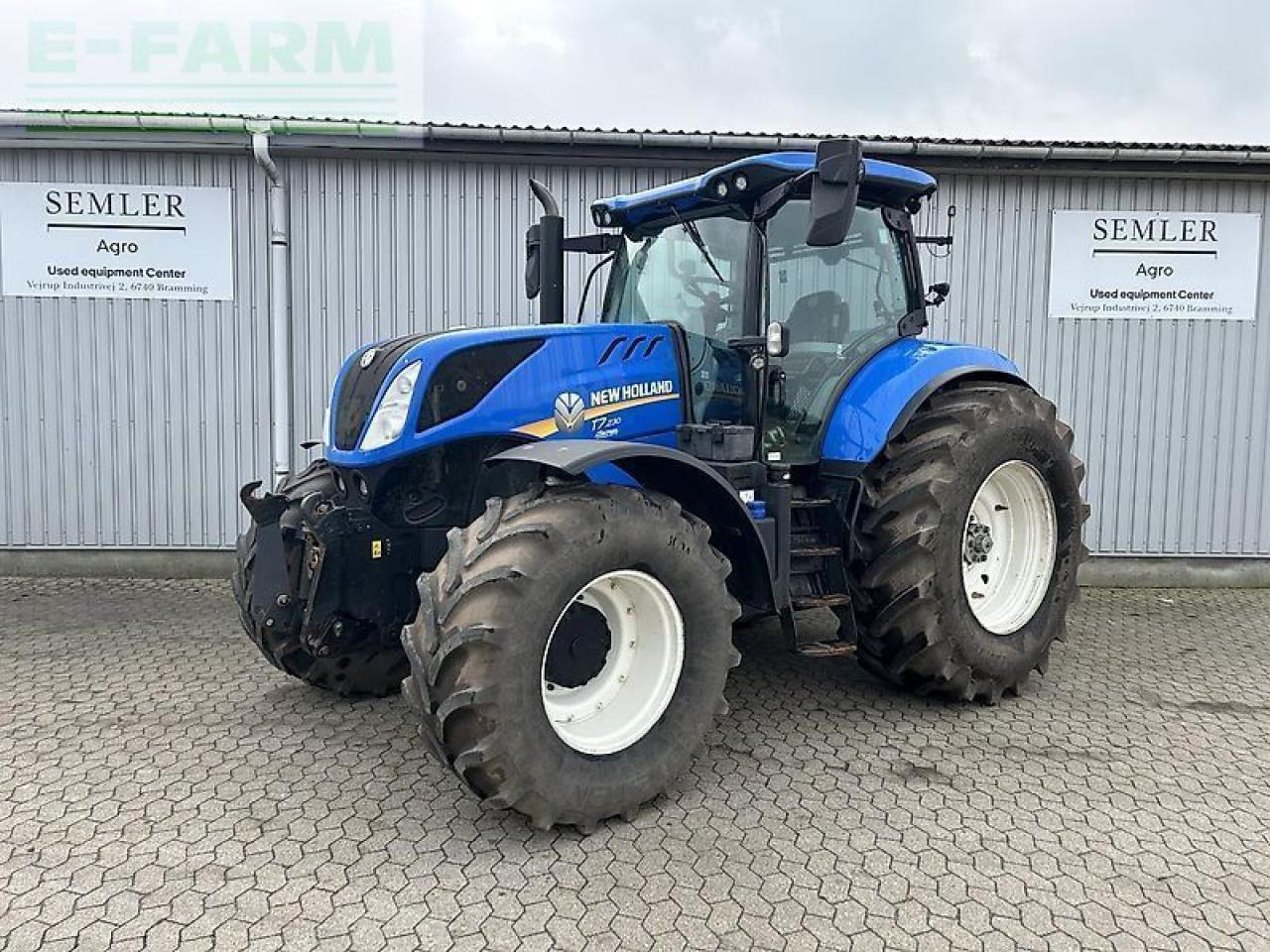 New Holland t7.230 - Traktor: obrázek 1 New Holland t7.230 - Traktor: obrázek 1