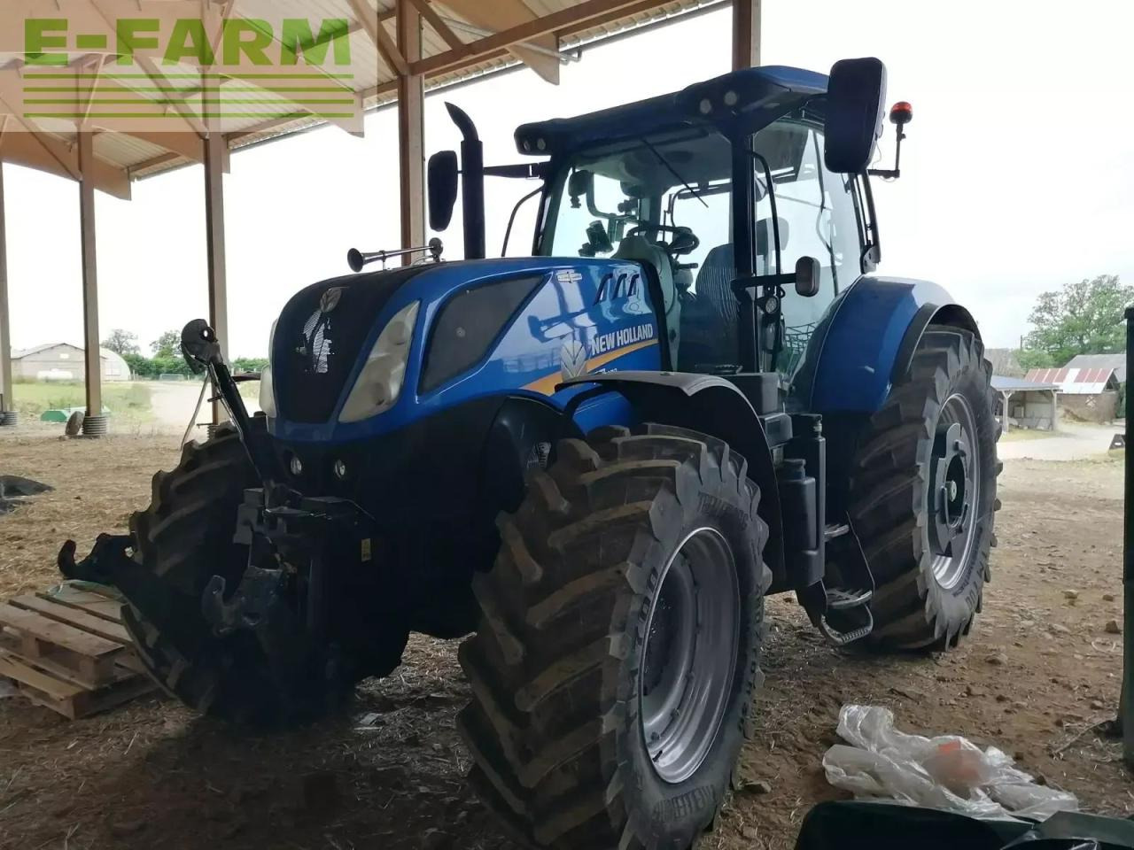 New Holland t7 230 ac - Traktor: obrázek 4 New Holland t7 230 ac - Traktor: obrázek 4