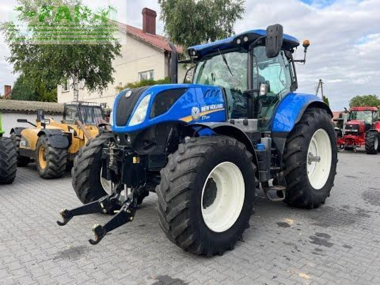 Traktor New Holland t7.230 power command: obrázek 23