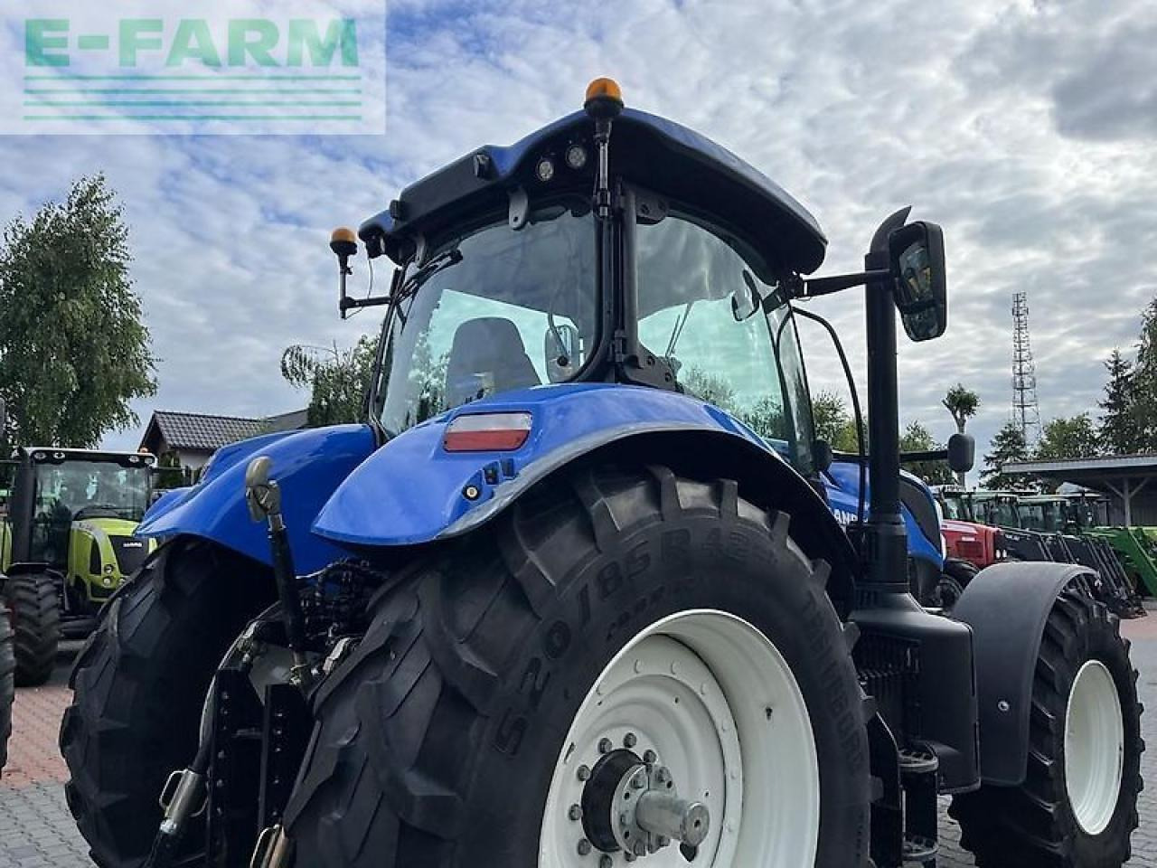 Traktor New Holland t7.230 power command: obrázek 19