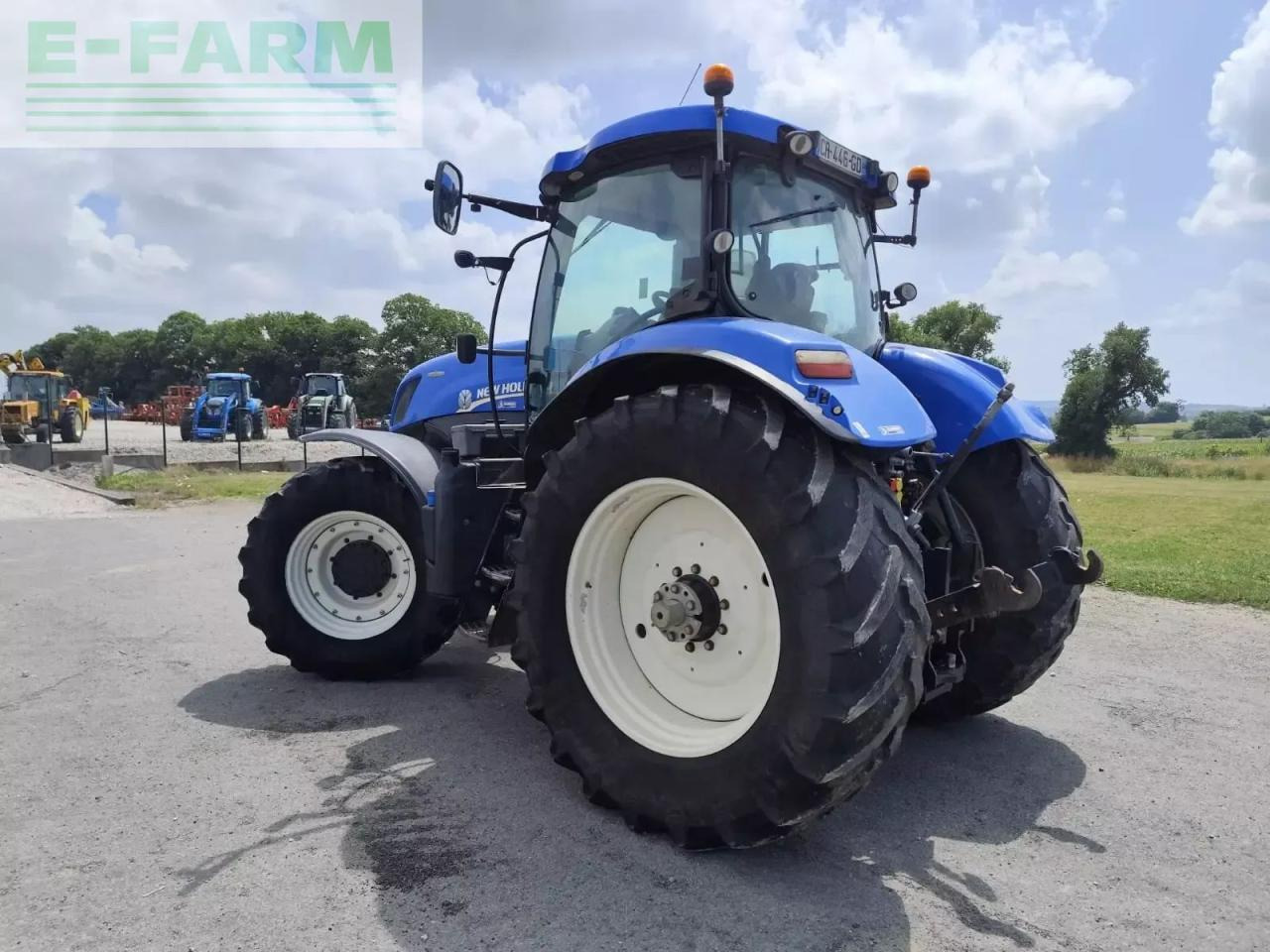 New Holland t7.250ac - Traktor: obrázek 3 New Holland t7.250ac - Traktor: obrázek 3