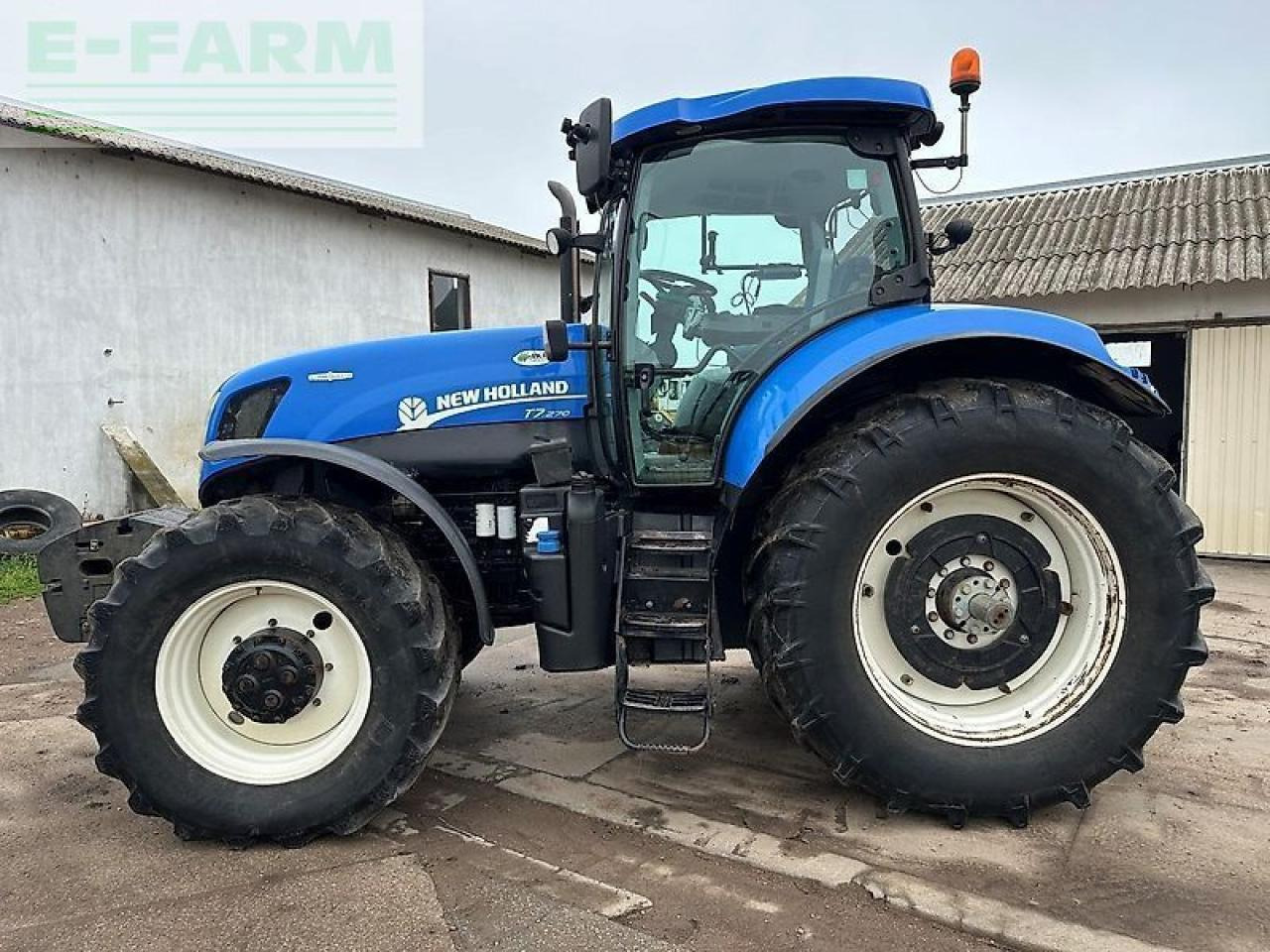 Traktor New Holland t7.270: obrázek 8