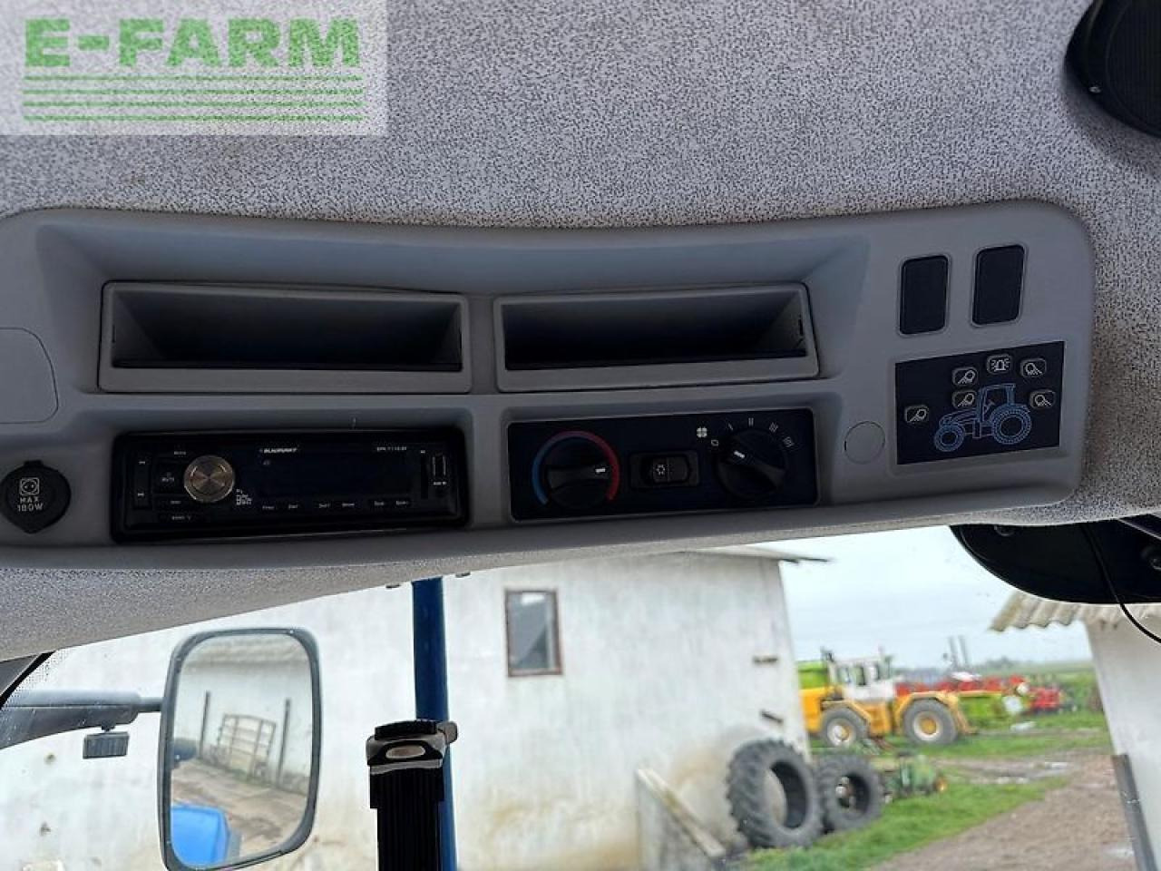 Traktor New Holland t7.270: obrázek 33