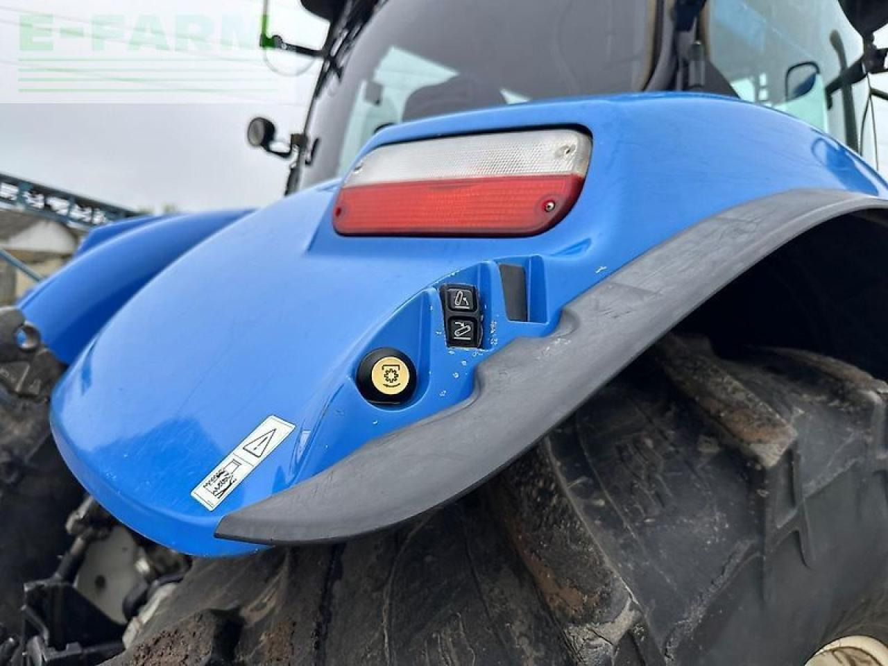 Traktor New Holland t7.270: obrázek 22