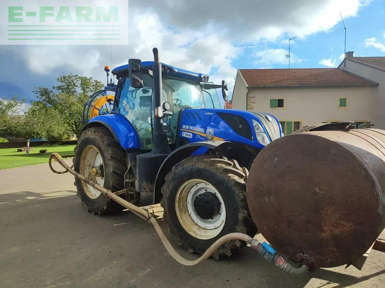 New Holland t7.270 ac - Traktor: obrázek 3 New Holland t7.270 ac - Traktor: obrázek 3