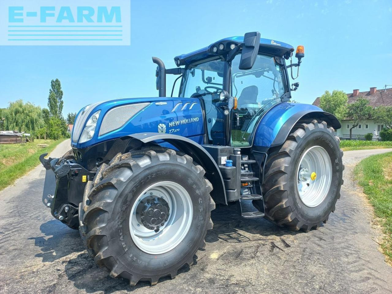 New Holland t7.270 auto command sidewinder ii (stage v) - Traktor: obrázek 1 New Holland t7.270 auto command sidewinder ii (stage v) - Traktor: obrázek 1